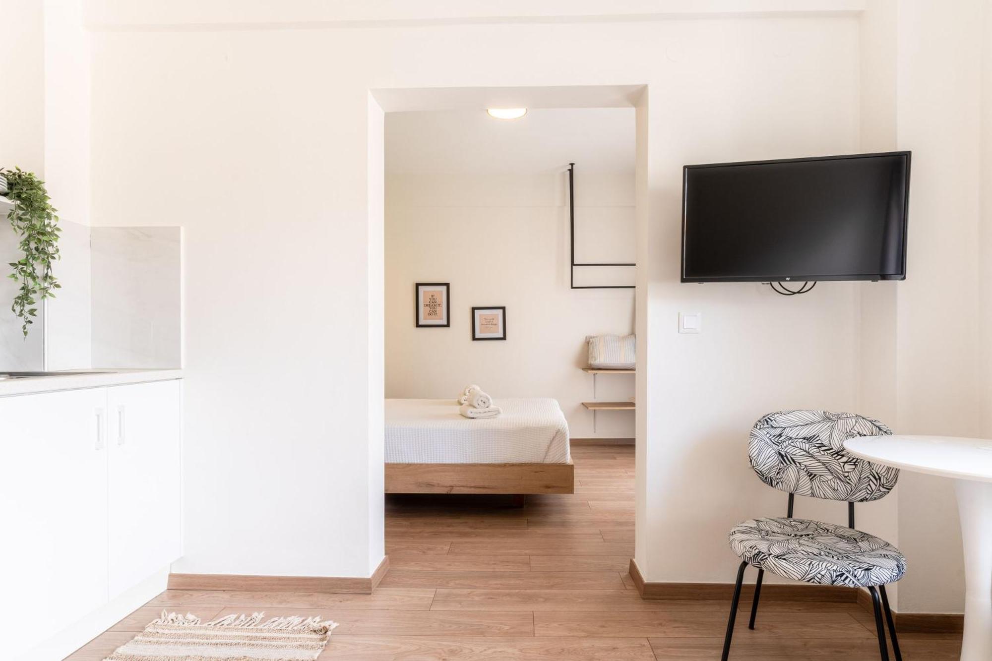 Senaon Urban Living City Center Heraklion  Exterior photo